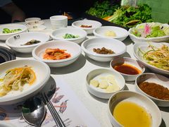 -本家韩国烤肉(青岛万象城店)