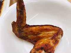 脆皮鸡全翅-正東记港味烧腊餐室(天鹅湖银泰城店)