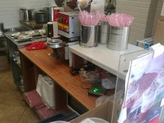 -沪上阿姨鲜果茶(世茂广场宽厚里店)