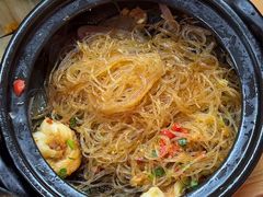 -有红鸡毛店·砂锅菜(抚琴夜市店)