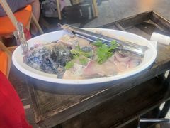 -老船舫·现做活鲜鱼馆(东郊记忆店)
