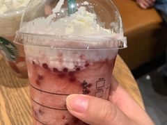 石榴爆爆星冰乐-星巴克(太原茂业天地店)