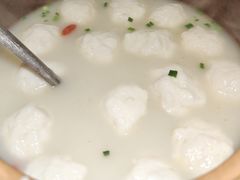 -魏铭鱼头捞饭(晋阳路店)