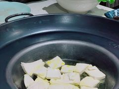 -贵州辣子鸡番茄鸡