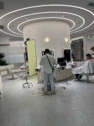 -PE SALON