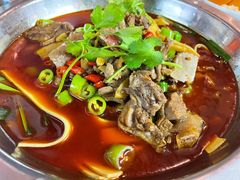 -有红鸡毛店·川菜(建设路店)