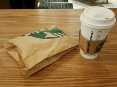 拿铁-星巴克臻选(深圳罗湖万象城店)