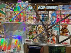 -泡泡玛特POPMART(上海环球港店)