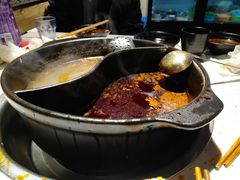 -钢管厂五区小郡肝串串香(奥克斯广场锦城万达店)