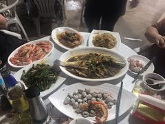 -胖大嫂渔家排档(半边山店)