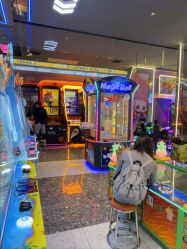 -卡通尼乐园(景枫中心店)