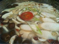 菌菇锅底-川中故事·成都老火锅(东书房店)