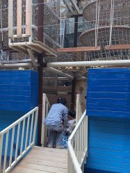 -PIPIKINGDOM皮皮王国欢乐号(欢乐海岸购物中心店)