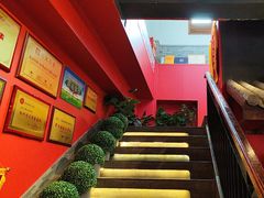 -川流不息·地道川菜·小龙虾(新松江路店)