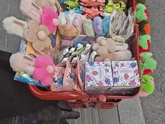 -连鹭海鲜·海肠捞饭·海胆饭(星海店)