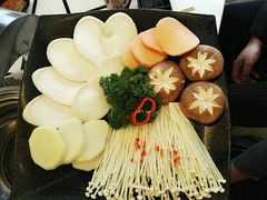 -艺林烤肉城(光明店)