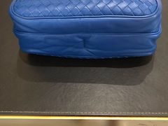 -爱革·奢品·鞋包·衣物·家居(金桥国际商业广场店)