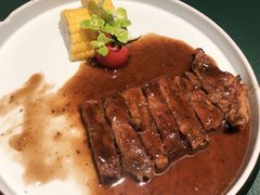 -孔雀裡融合餐厅