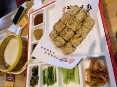 -肘子酥·天津捞面(德云社店)