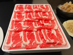 -鲜入唯煮·港式海鲜牛肉火锅(金宝街店)
