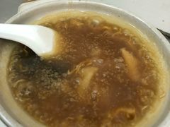 招牌花胶海参煲仔-添發碗仔翅美食