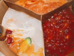 -周师兄大刀腰片火锅(洪崖洞旗舰店)