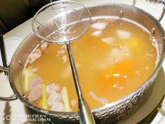 -左庭右院鲜牛肉火锅(浦江欢乐颂店)