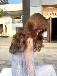 -In Style Hair Salon