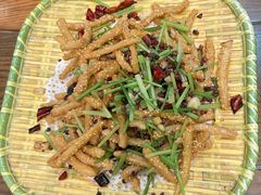 -黄泥岗·地道湖北菜(奥特莱斯店)