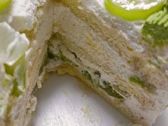 -山与蓝·轻糖鲜果蛋糕(勒泰店)