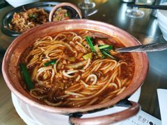 铜锅米线-88号小吃店·经典云南菜·地道纳西美食