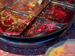 -纸盐河码头火锅(十八梯店)