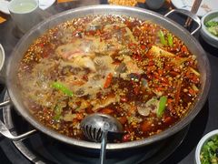 -小饕荟雅安贡椒鱼鲜馆(广福桥店)