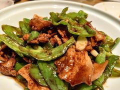 -关东小磨东北菜(上海长风大悦城店)