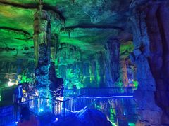 -泰安地下龙宫景区