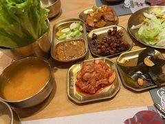 -闻老头·菊花炭烤肉(D11店)