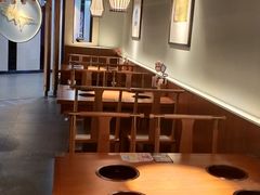 -呷哺呷哺(凯旋广场店)