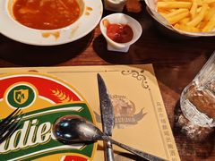 -马迭尔德式西餐精酿啤酒屋(中央大街店)