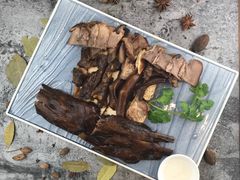 卤味三拼出人头地-唔止卤嘢·潮州府城菜(鹭江店)