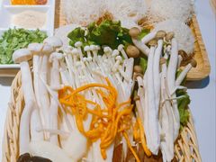 -黑鸡小馆(金源店)