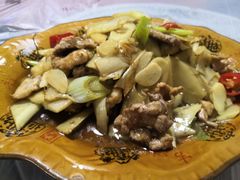 -韩妹鱼庄·泸定老字号(泸定店)