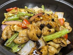 -大富蚝乌东哥饭店·石锅鱼杂·柠檬鸭(革新路店)