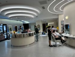 -PE SALON