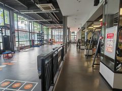 -奥龙堡游泳馆(广纸店)