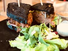 牛肉汉堡-三秋舍·梦幻岛(小西路店)