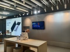 -vivo官方授权体验店(月星环球港店)