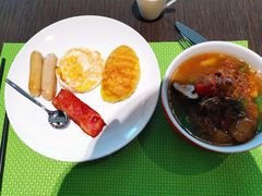 -希尔顿欢朋餐厅