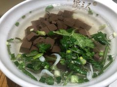 -馋三尺蟹粉小笼(人民广场店)