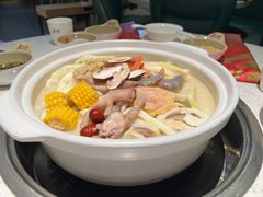 -三人行骨头王火锅(长寿店)