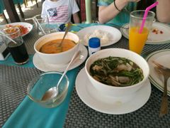 -Pakwan Restaurant & Bar